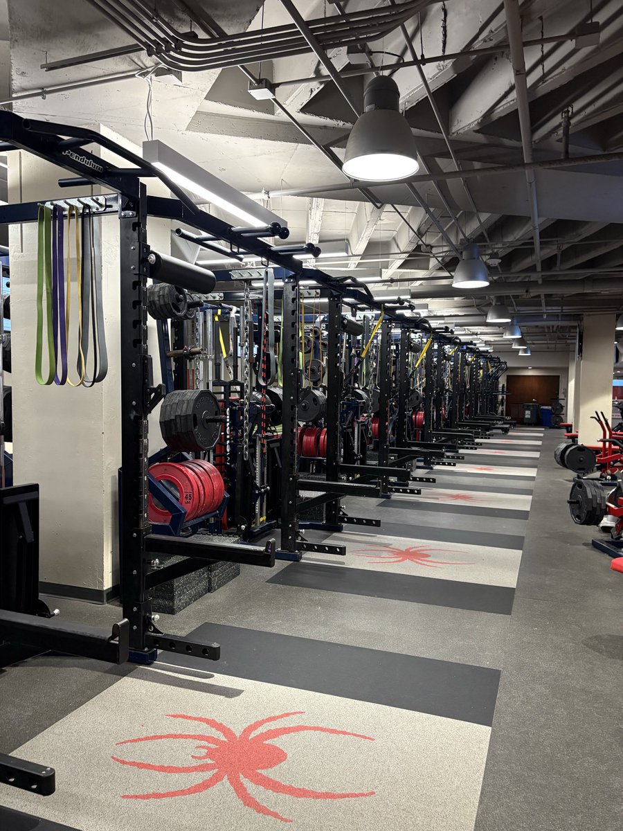 JohnJeanetta7's tweet image. Had a great visit at the University of Richmond! Thank you to the coaching staff for having me. 🕷️🕷️@coachnoel67 @ribrahim29 

#Recruitment #FootballRecruit #CollegeFootball #Richmond #D1