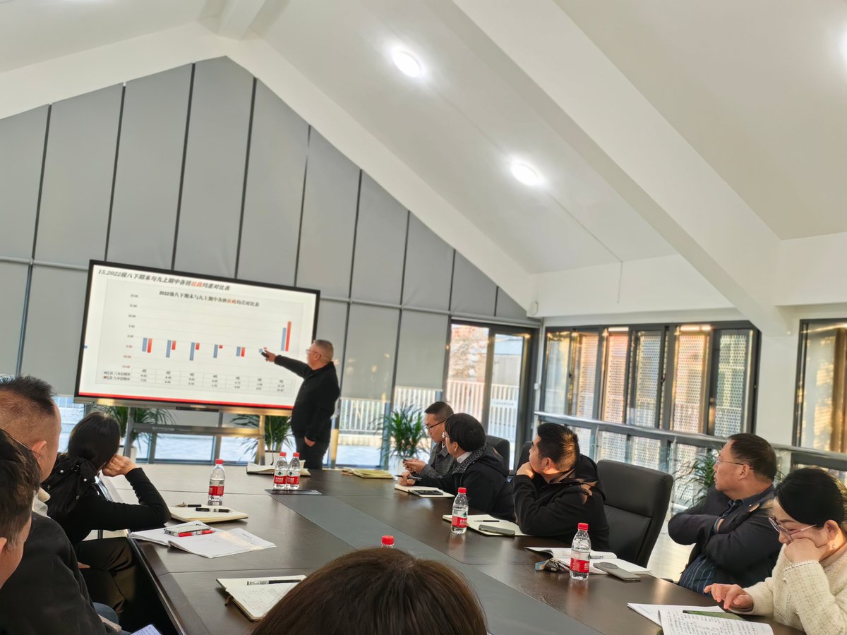 Violette Parma tweet media