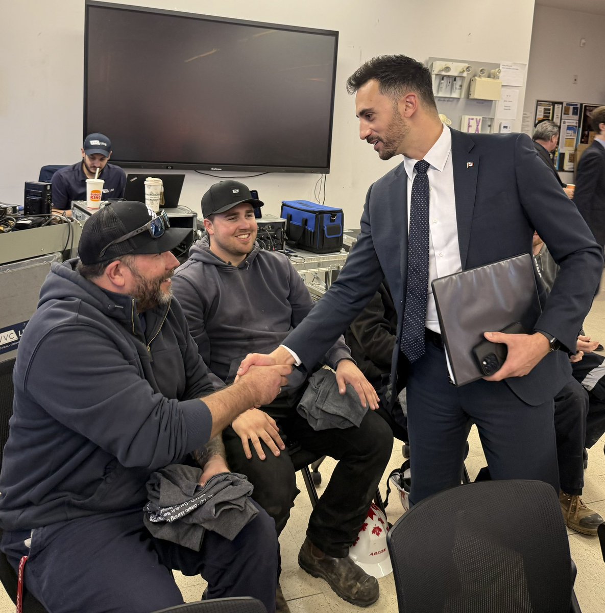 Stephen Lecce tweet media