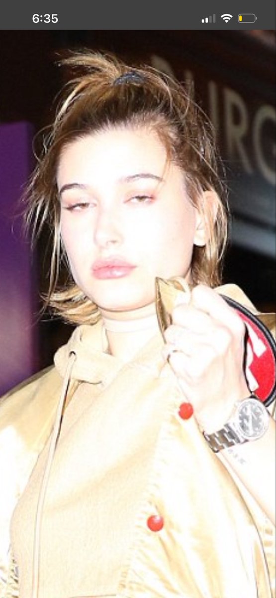 Kate_lucey18's tweet photo. @nhggvbbkjxjy @jarianaoutdid Not hard to get screenshots or photos of unflattering angles… (I love all 3 of them) https://t.co/brE0w8JPQ7