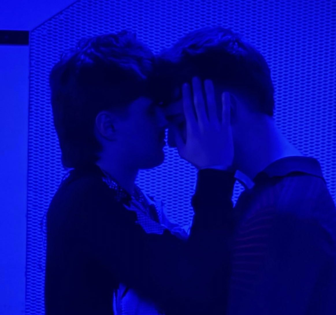 angii_ ོ☼ tweet media