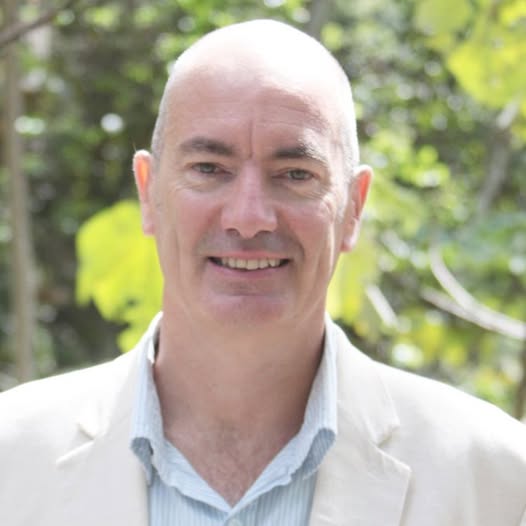 La columna de Carlos March. Yaaa en youtube.com/watch?v=VKf9Na…