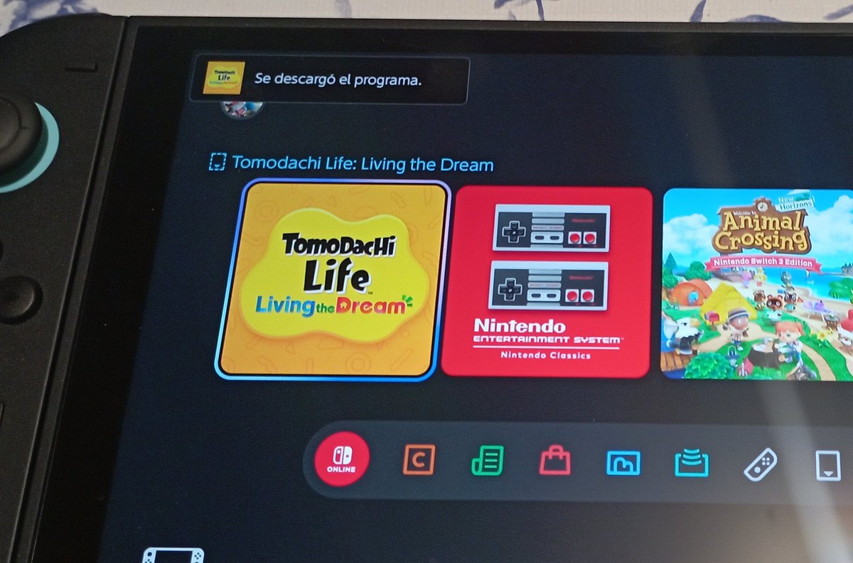 A_MaxStudios's tweet photo. @TomoLifeUpdates Hell Yeah! C: https://t.co/AFMhVzUtuw