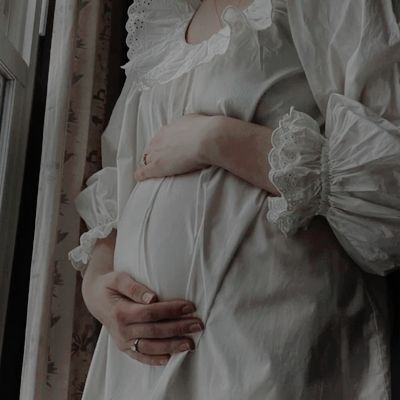 #BridgertonAU
Viktor (omega) works at House Talis as a servant and maintains a secret relationship with Giopara, the Count of Talis.  When Viktor discovers he is expecting an illegitimate pup, he writes a letter to the Count, who is traveling with his younger brother, Jayce Talis