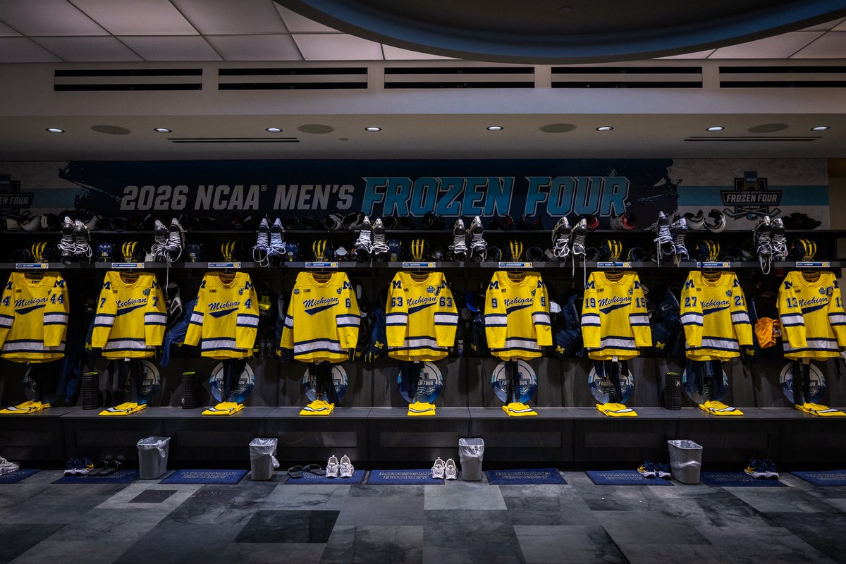 Michigan Hockey tweet media