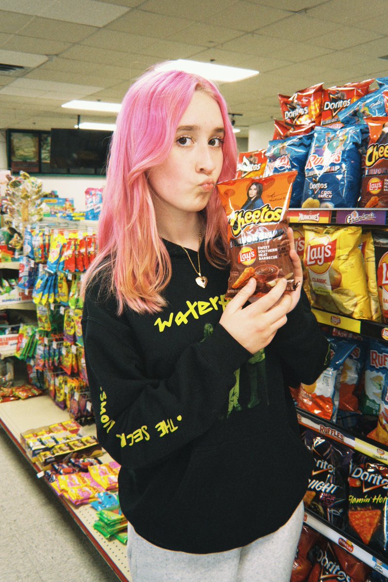 layla 𑣿 tweet media