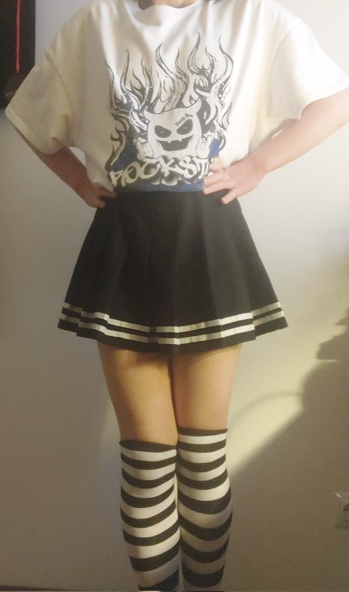 js_femboy tweet media