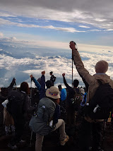 おはようございます😊

いよいよ登山シーズンとなりますね
山派の人も海派の人も
大自然の中に身を置く素晴らしさをご存じのことと存じます
事故なく怪我なく楽しみたいものです
2026シーズン
皆さまのご無事と安全を祈願しております

画像：城北登山部