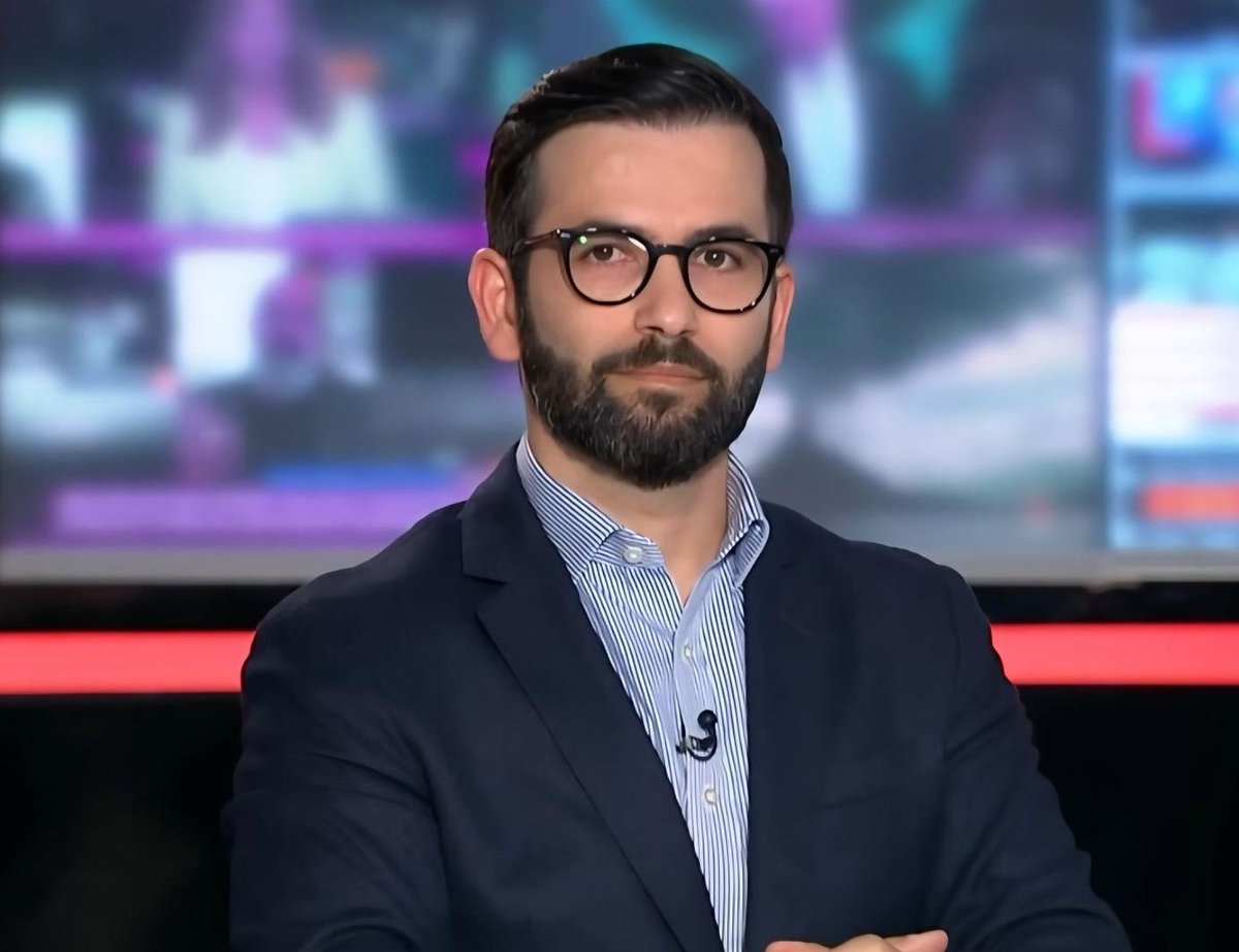 منظرة tweet media