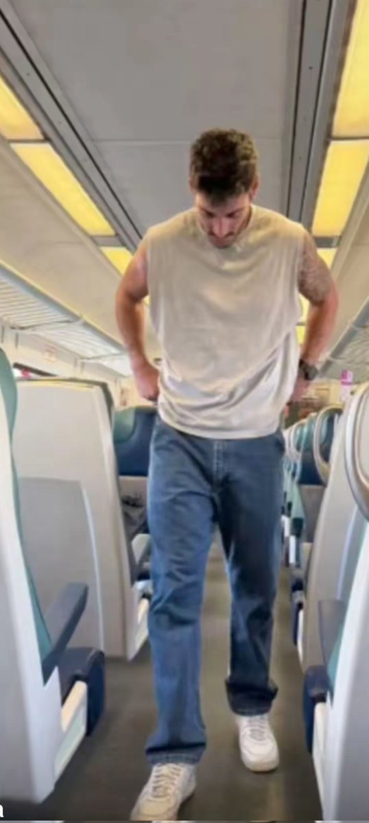 Santa Lippolis tweet media