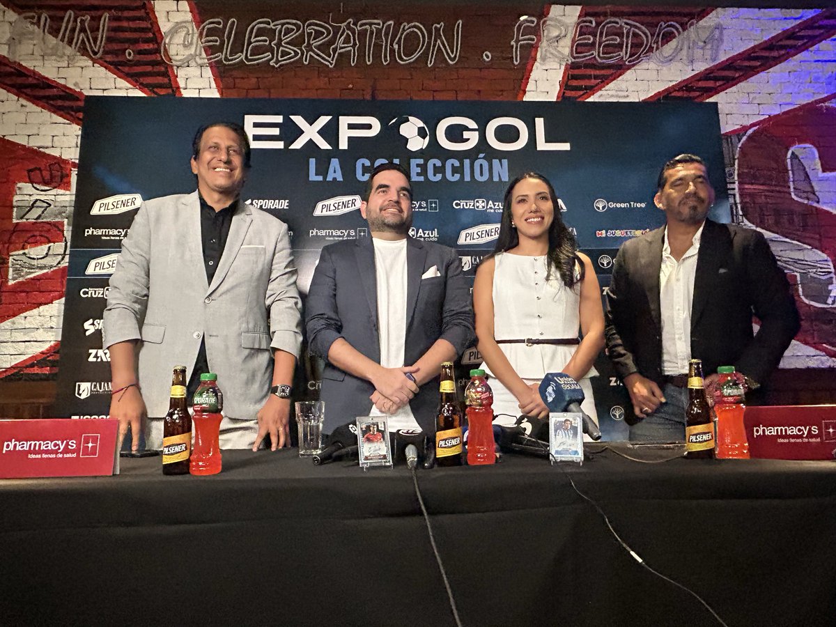fbejarano01's tweet photo. EXPOGOL 2026 del 24 al 26 de abril en Expoplaza,la gran convención del futbol que reunirá piezas coleccionables de Messi, Maradona y Cristiano Ronaldo…. https://t.co/tdM3VUmlmW