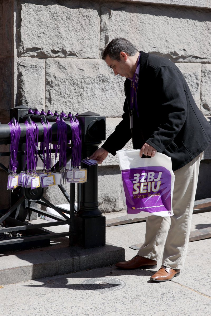 32BJ SEIU /// #BuildingJustice 🧹✊🏽 tweet media