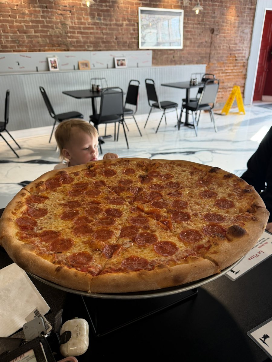 Carter Gold tweet media