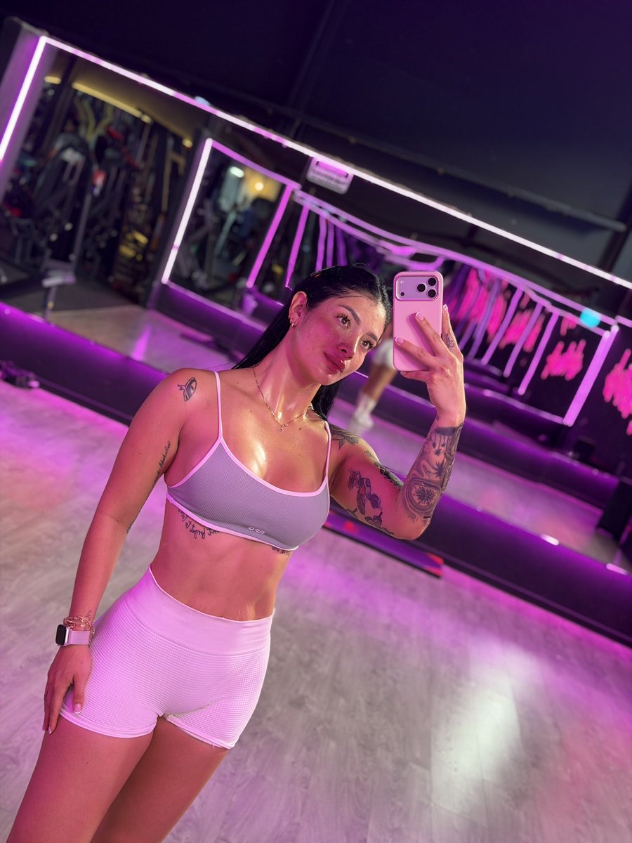 Salome Gil tweet media