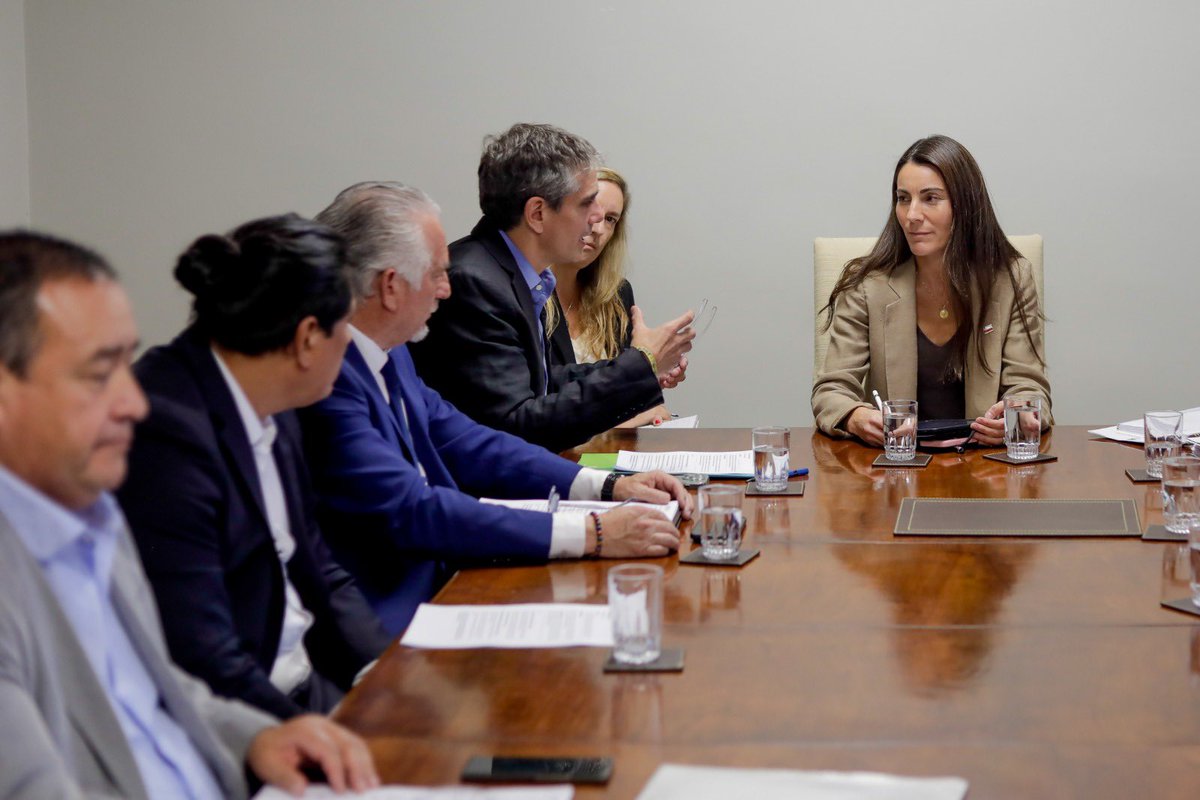 JMPalaciosParra's tweet photo. @AmuchChile pide auditoría a los SLEP y asegurar que sus recursos se destinen a planes de educación. https://t.co/fExIthqpF4