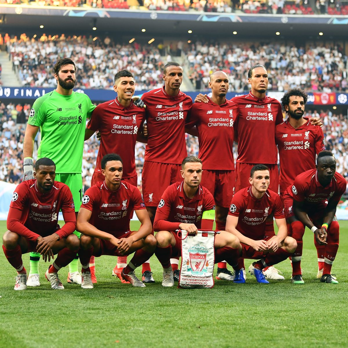 Lucy 💙 tweet media