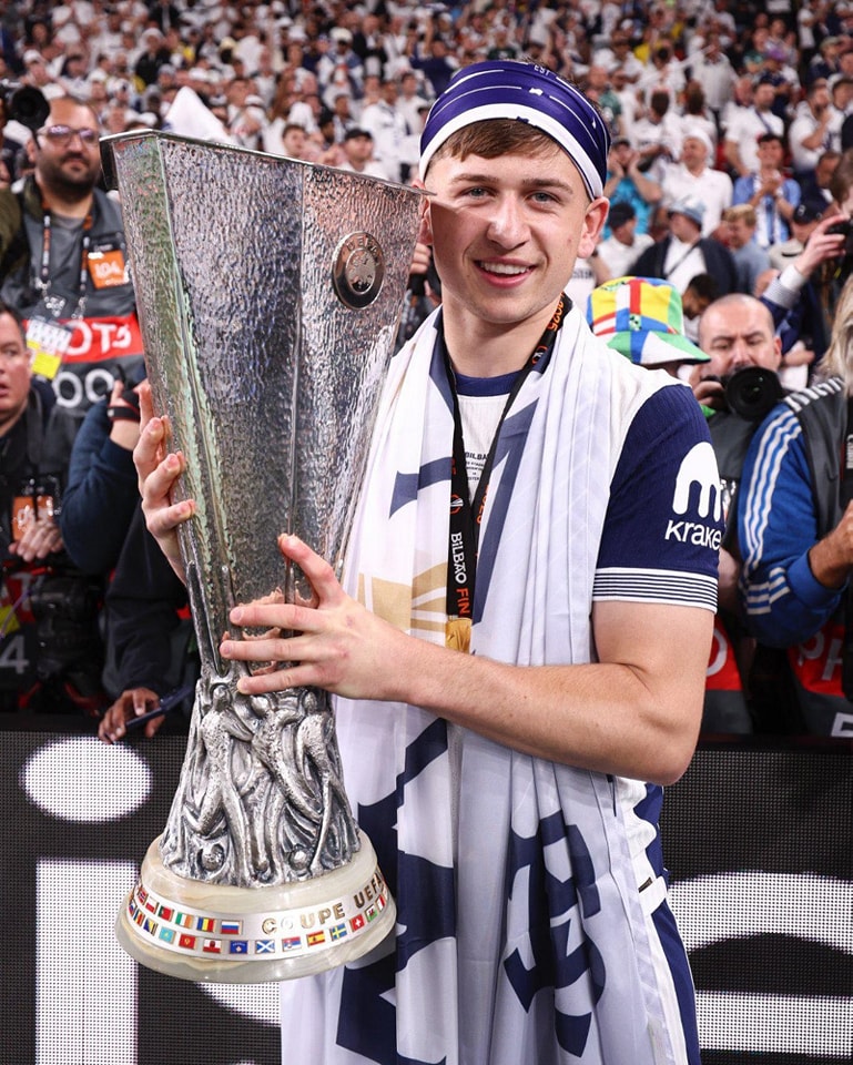 Tottenham Bolivia tweet media