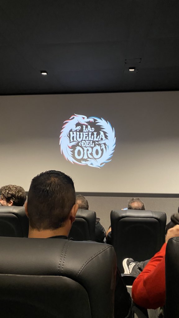 Flor tweet media