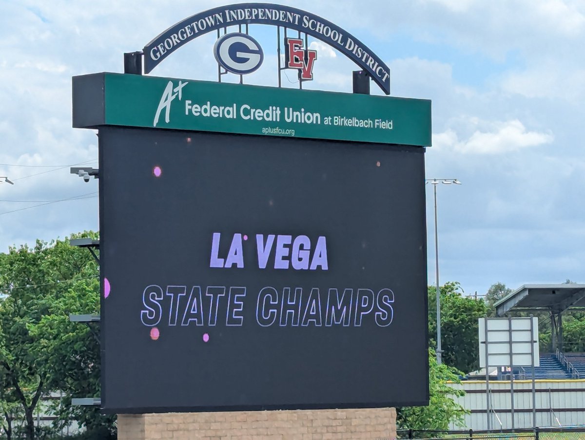 HistoryHavoc's tweet image. What a day! Congratulations to the @lavegasoccer boys team who just won the schools 1st state title. What a year for them! Congrats and here is to many more! #LVNation #LetsGo #WTD #JLI