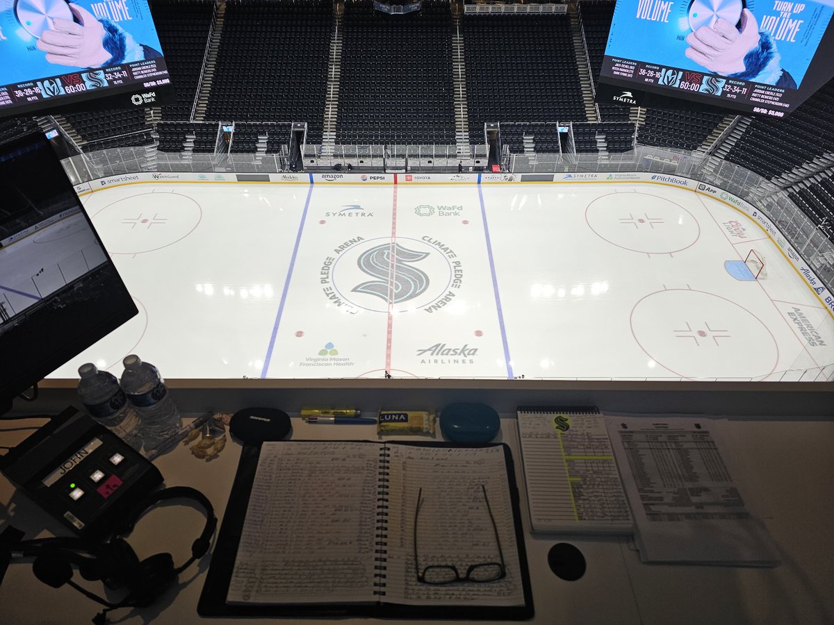JohnForslund's tweet image. Defend your House!!!
@GoldenKnights vs
@SeattleKraken 
Join us for our coverage on the Kraken Hockey Network starting at 630 pt from beautiful @ClimateArena 
#KONG
#Prime
#thatsKrakenhockey
