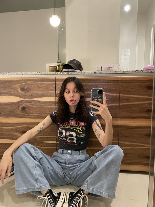 benita🤪soft 🍦 tweet media