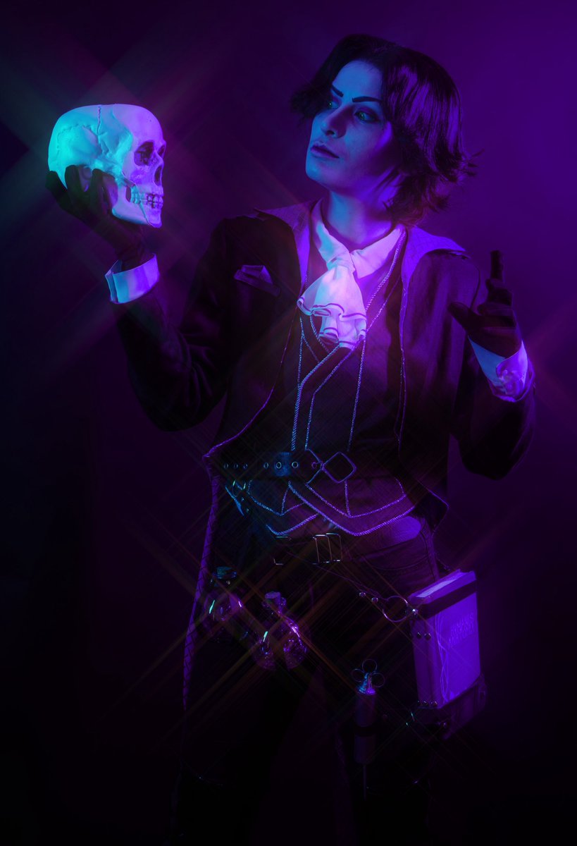 briiightserpent's tweet photo. HAPPY THURSDAY CRITTERS!!! 

Excited to be bringing you some more Occtis from a shoot I did with my dear friend str2bs.jpeg that we did last year!!! So so so happy with this shoot and I cannot WAIT to share! https://t.co/kh0cv4sl3h