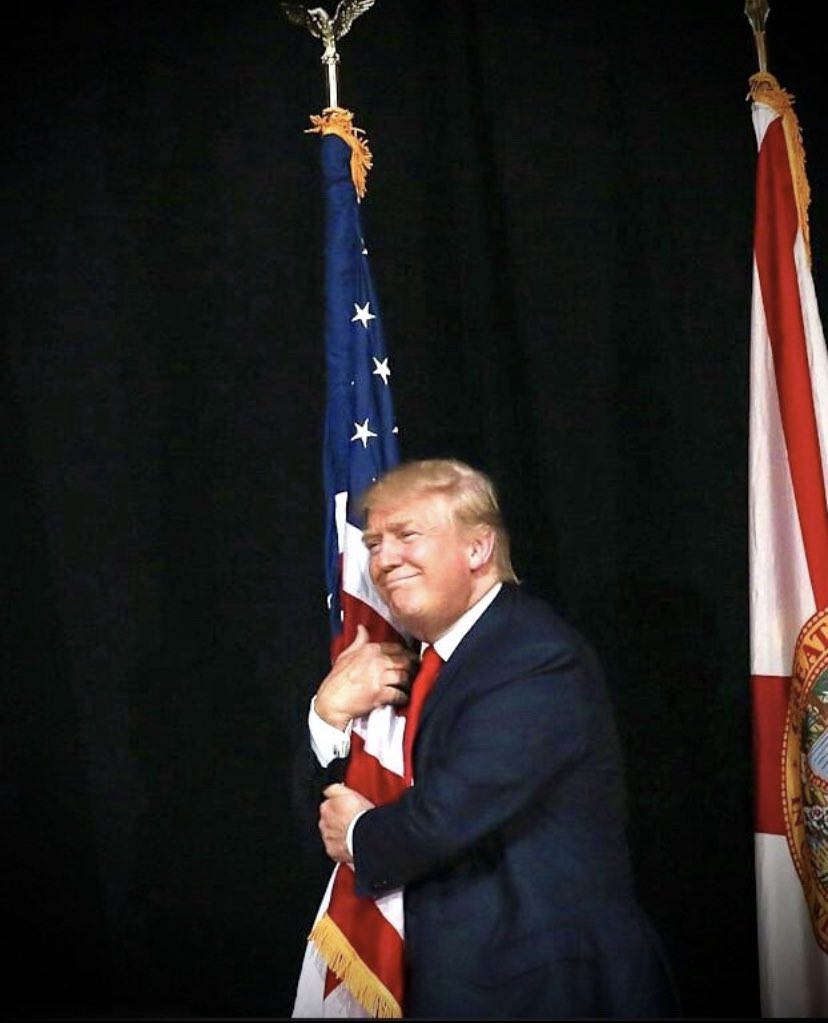 IandSservicesU1's tweet photo. The question is : “Who is the best president ?”
A. Donald Trump
B. Barak Obama

Answer is : 
President Trump is much more honest , trustworthy and honorable and loves America !! 
Barack Obama is a false prophet , fraud and corrupt politician aka: Barry Soetoro Kenyon Bourne opportunist socialist/Communist and hater of America !!!