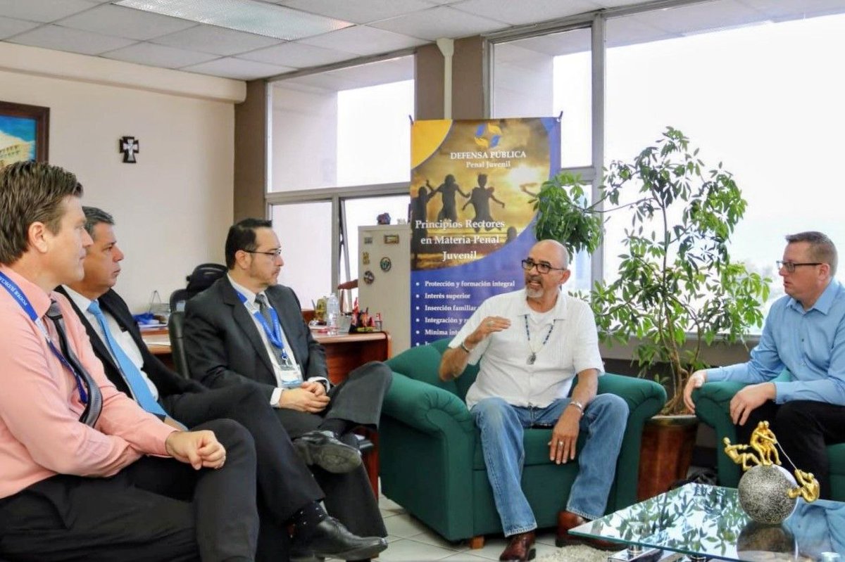 jji_esp's tweet image. Nuestro Director Ejecutivo, @dmkeillor, estuvo en Costa Rica junto a su equipo, fortaleciendo alianzas y avanzando en Alternativas a la Detención.

El cambio real ocurre en territorio, trabajando junto a quienes forman parte del sistema.

#JusticiaJuvenil #CostaRica