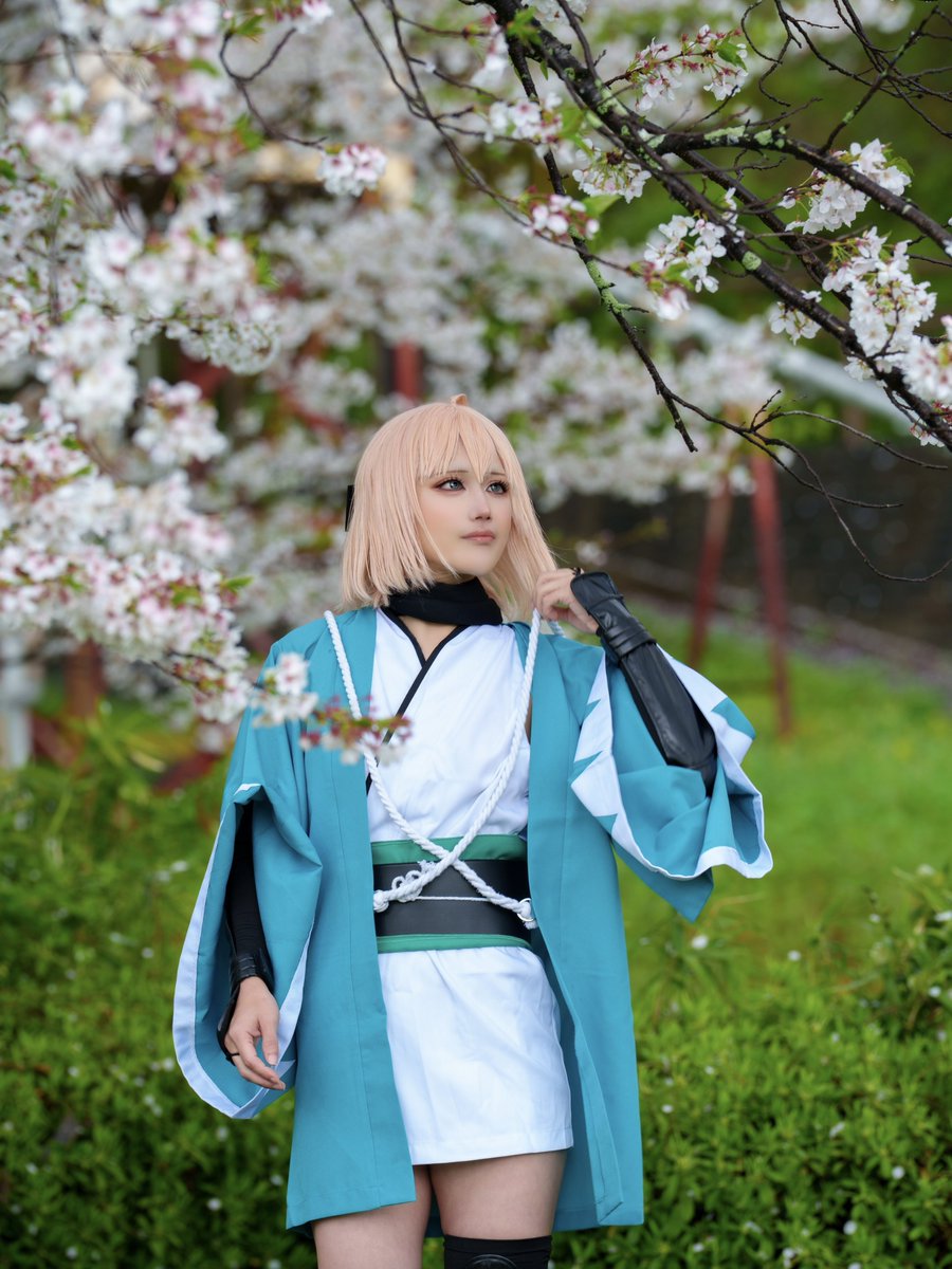 にれの あかり tweet media