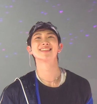 vi VAI VER O BTS tweet media