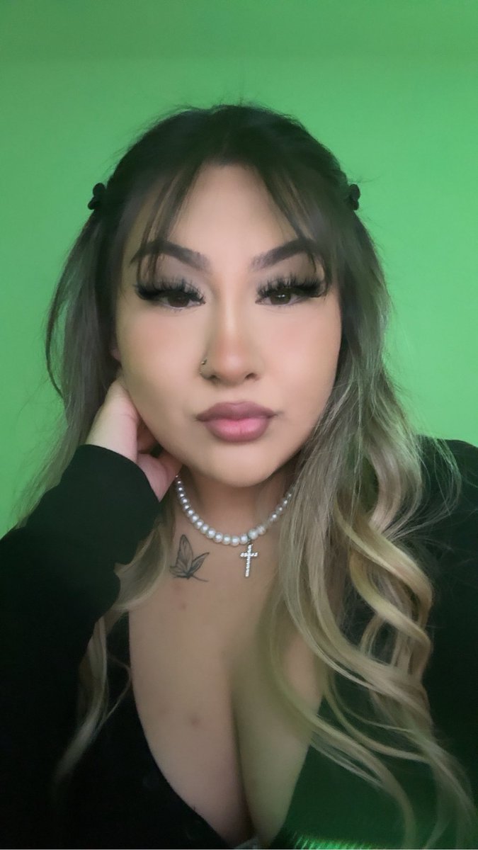 $luhbby💋 tweet media