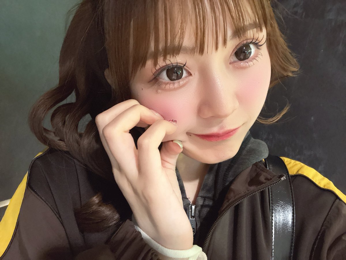 鈴木花梨(MORE STAR) tweet media