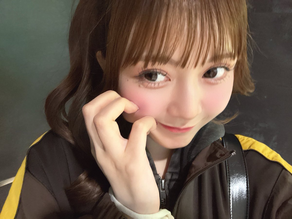 鈴木花梨(MORE STAR) tweet media