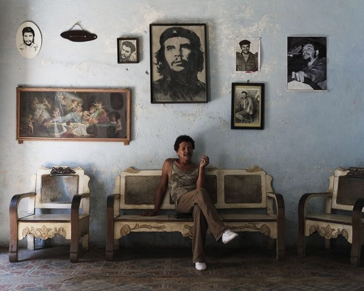 Antifa_Ultras tweet media