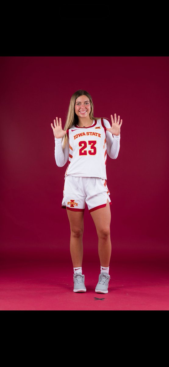 mya babbitt tweet media