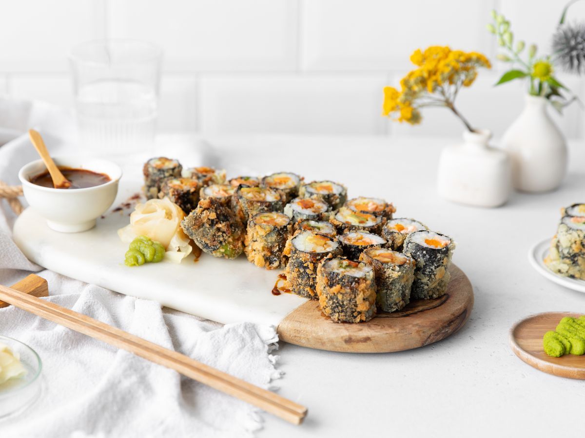 ArigatoTravel's tweet image. Every sushi fan needs their crispy fried sushi, especially this #FRYday! Prepare the rice cooker and your favorite toppings and take a look at this recipe to make the best out of your Friday night! #TGIF buff.ly/371Ip56