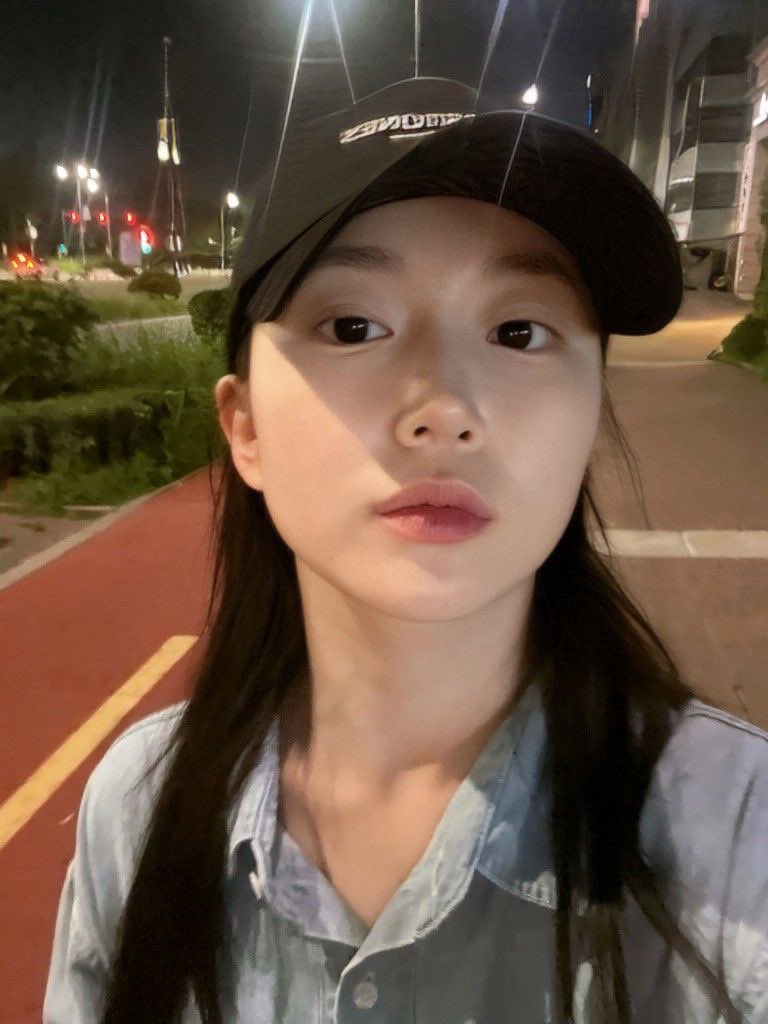 밈창조해원 tweet media