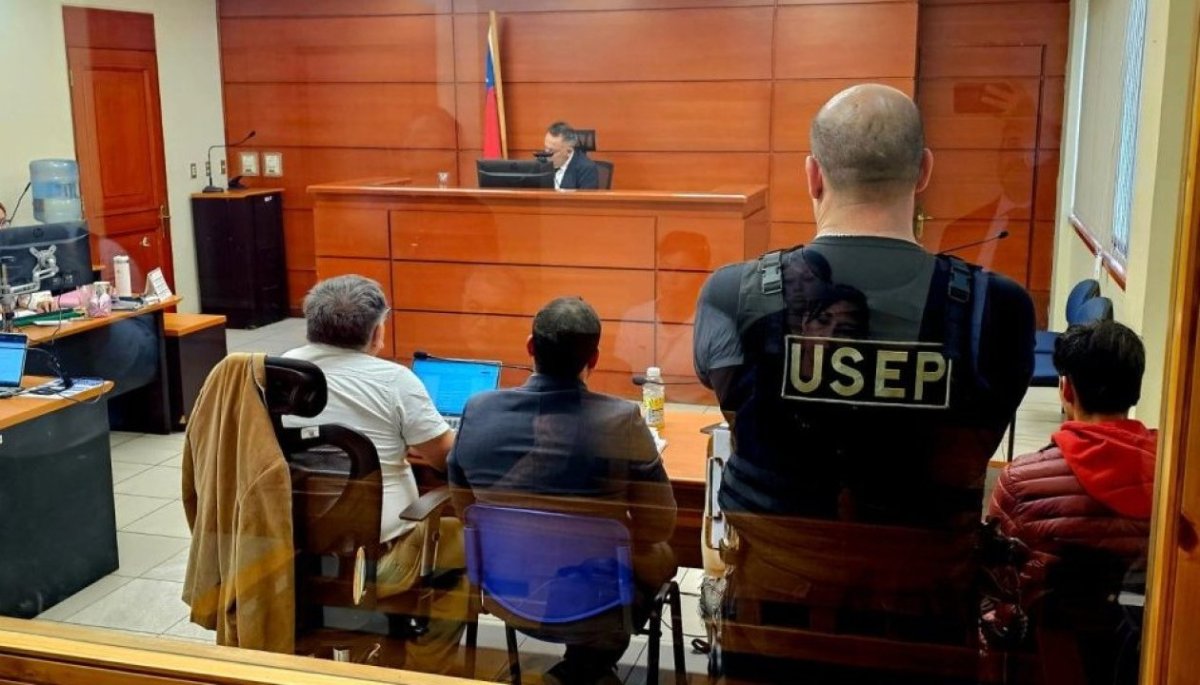 Radio Definición FM tweet media