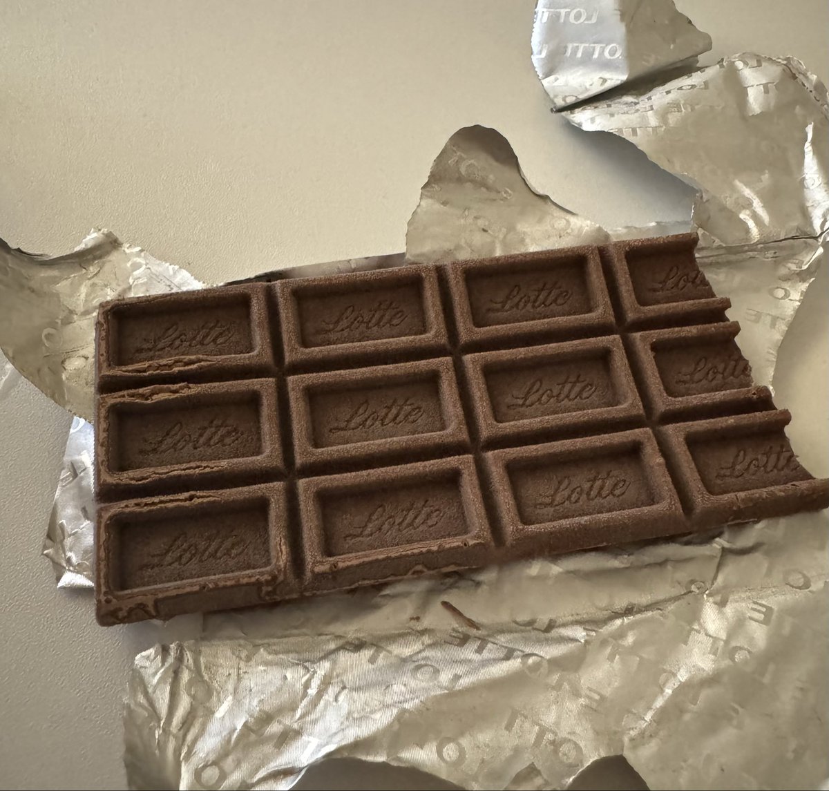 무치👽 tweet media