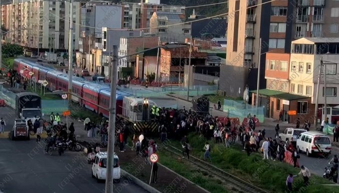 ÚltimaHoraCaracol tweet media