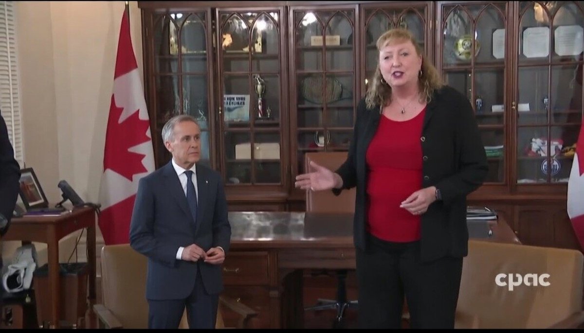 KindOfABigDeal tweet media