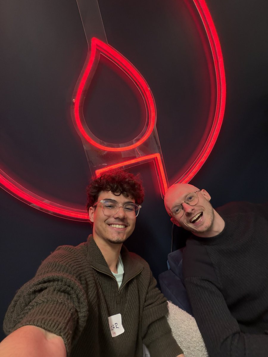 oscarama tweet media