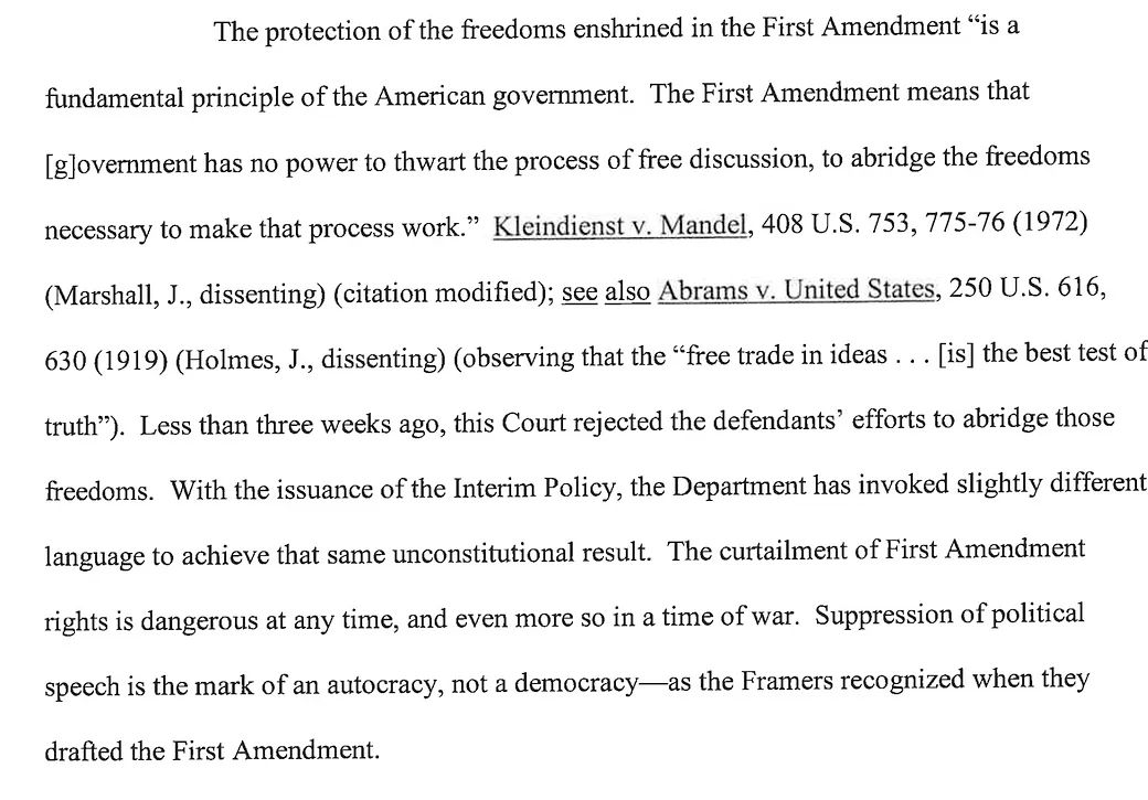 KlasfeldReports's tweet photo. “Suppression of political speech is the mark of an autocracy, not a democracy—as the Framers recognized when they drafted the First Amendment.”

A federal judge spits fire into a ruling protecting the Pentagon press corps from SecDef’s censorship.

Full ruling https://t.co/TSrjalklF4