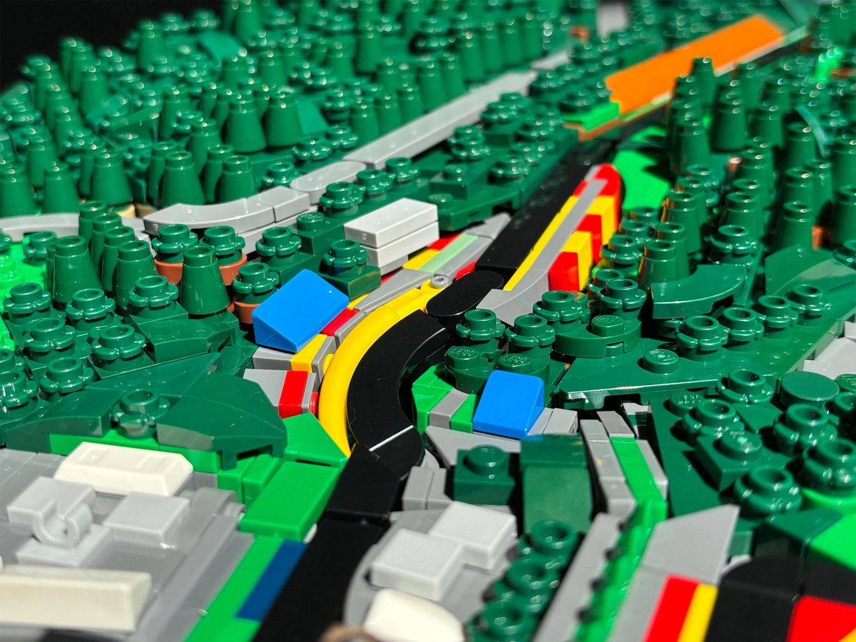 LEGOBrickBros tweet media