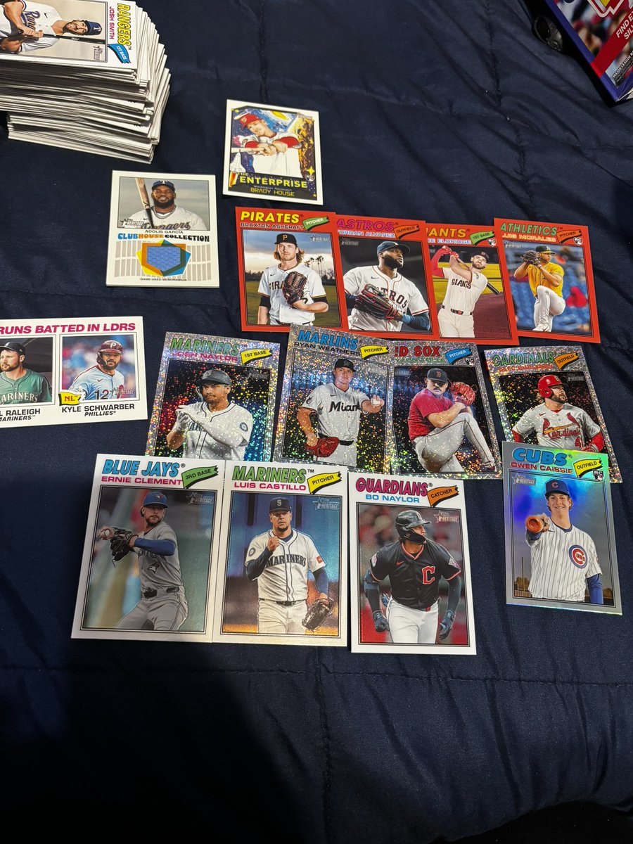 PackWrld tweet media