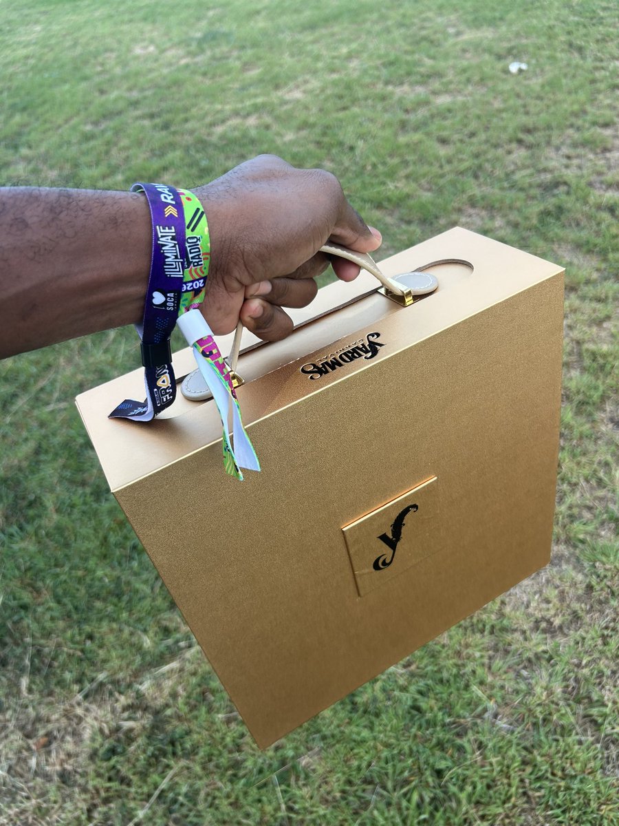 21 🇯🇲 tweet media