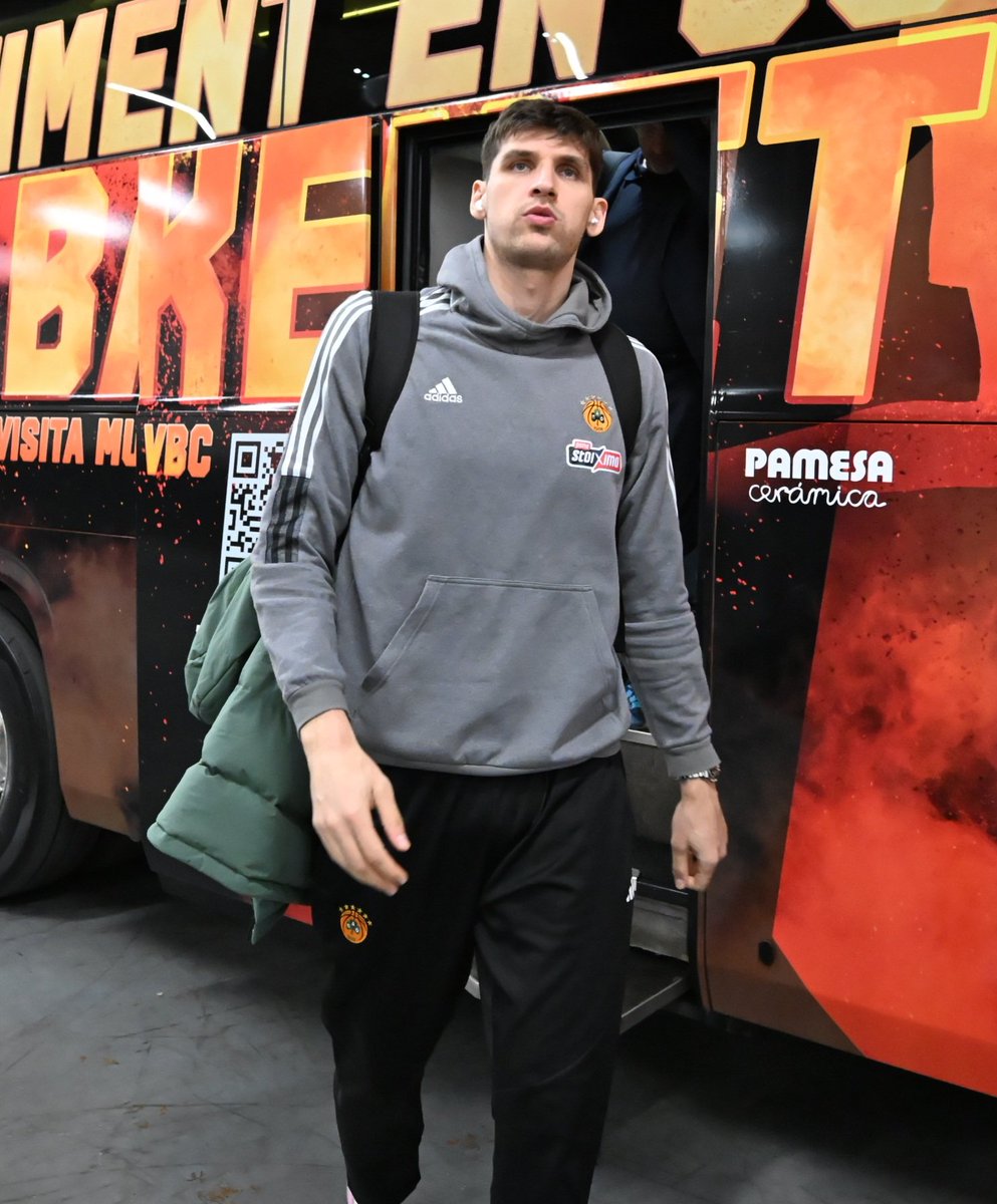 Green Watch tweet media