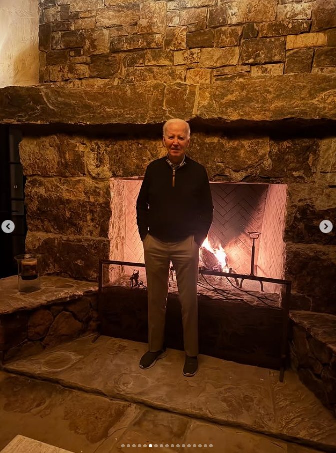 BidenActivities's tweet image. New photos of President Biden taken during Holy Week (possibly Holy Saturday) have emerged.

(Source of the photo no. 1: Ashley Biden/IG, source of the photo no. 2: Naomi Biden/IG)