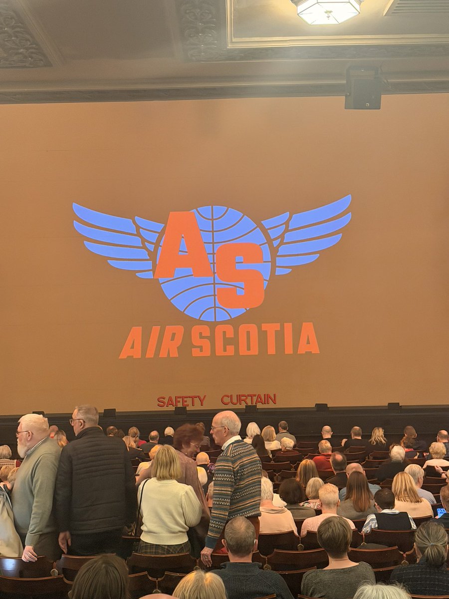 Blossy🌼 tweet media