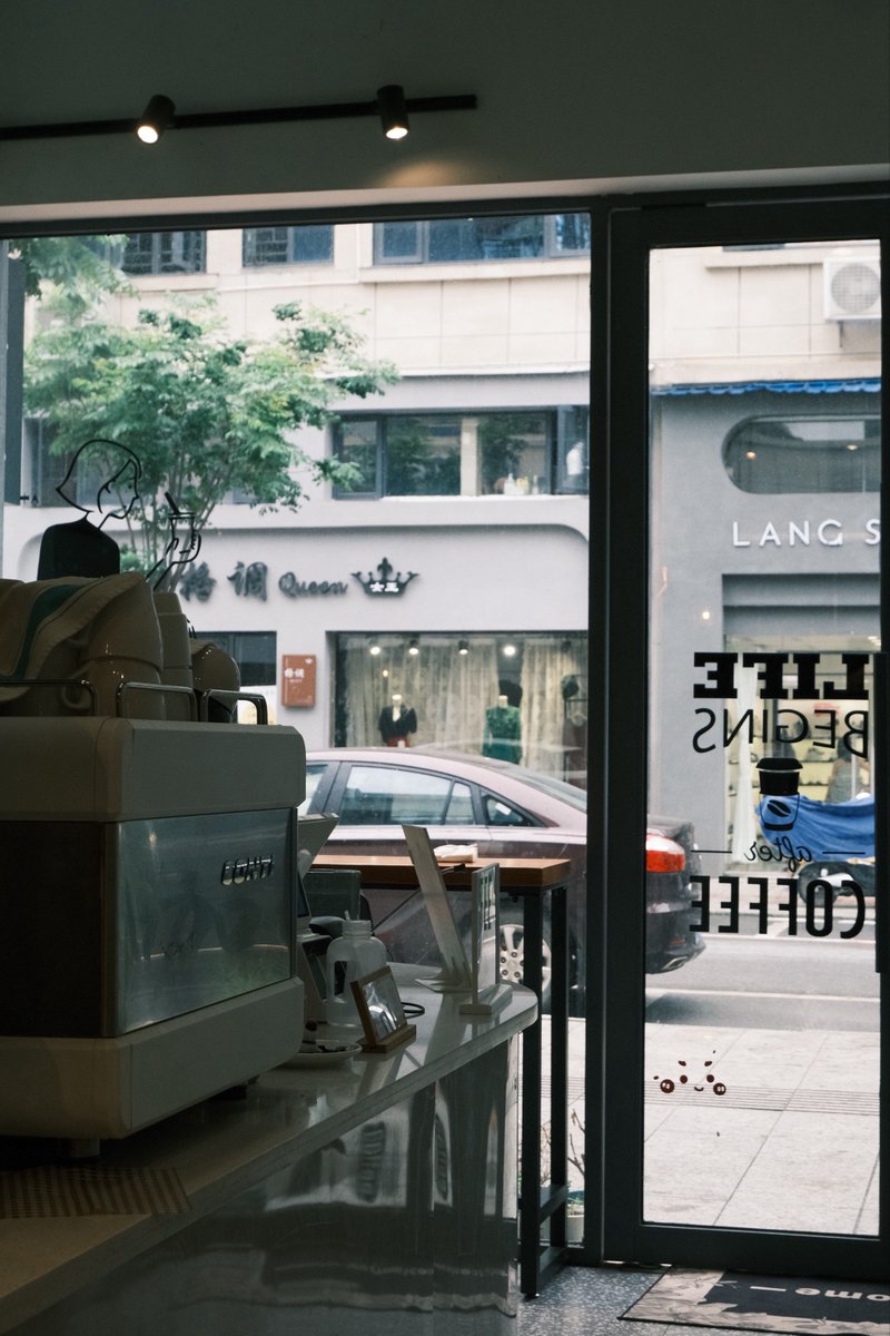 Liu yaya tweet media